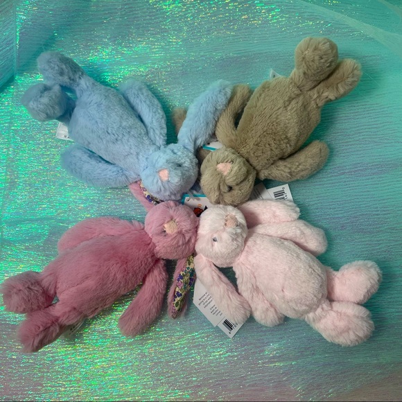 1 single Tulip blossom BNWT Jellycat Bashful Bunny Dusty pink ONLY, far left - Picture 3 of 8